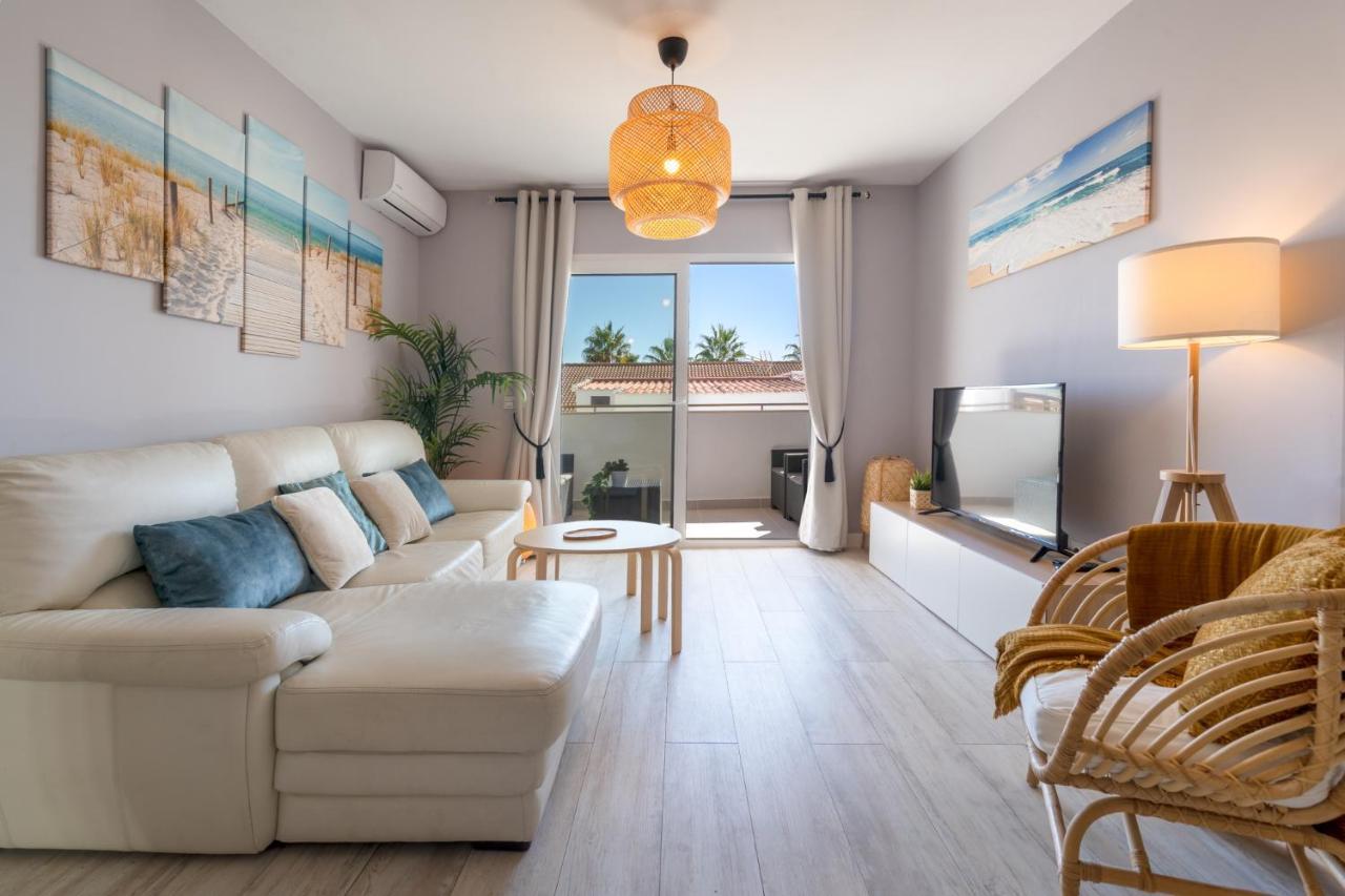 Lets In The Sun Sea View Apartment Calabella Ла Кала де Михас Екстериор снимка