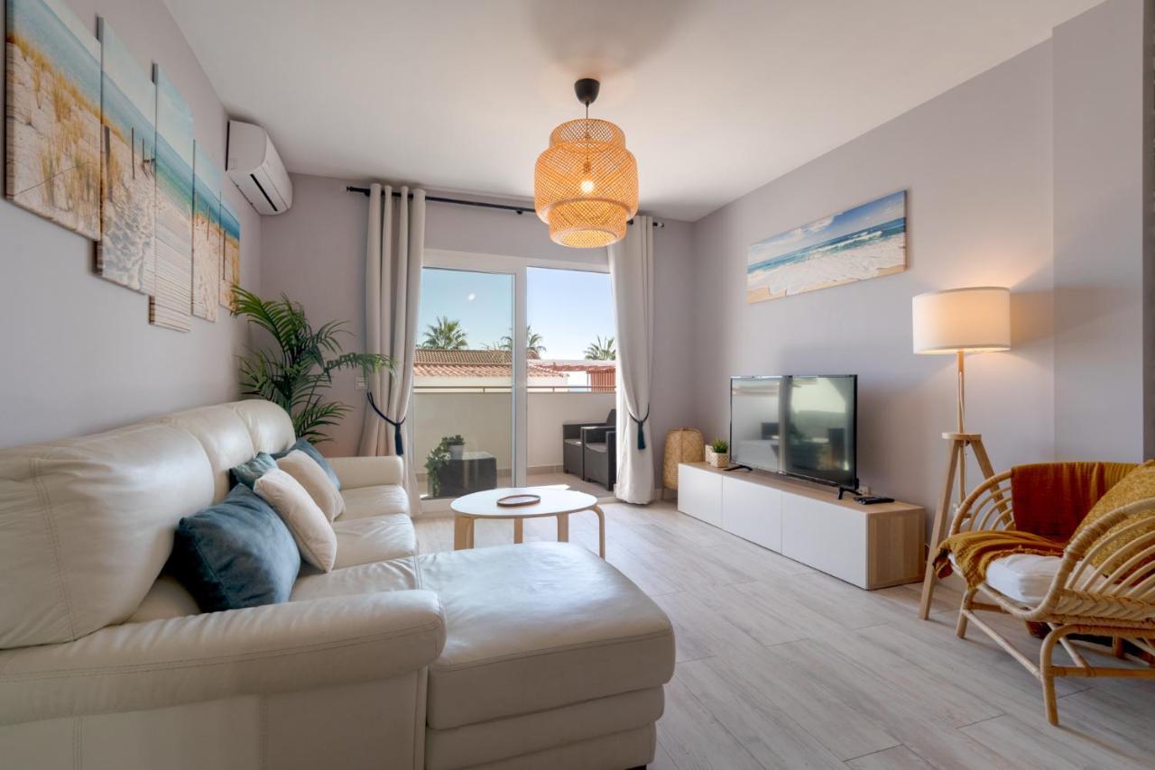 Lets In The Sun Sea View Apartment Calabella Ла Кала де Михас Екстериор снимка